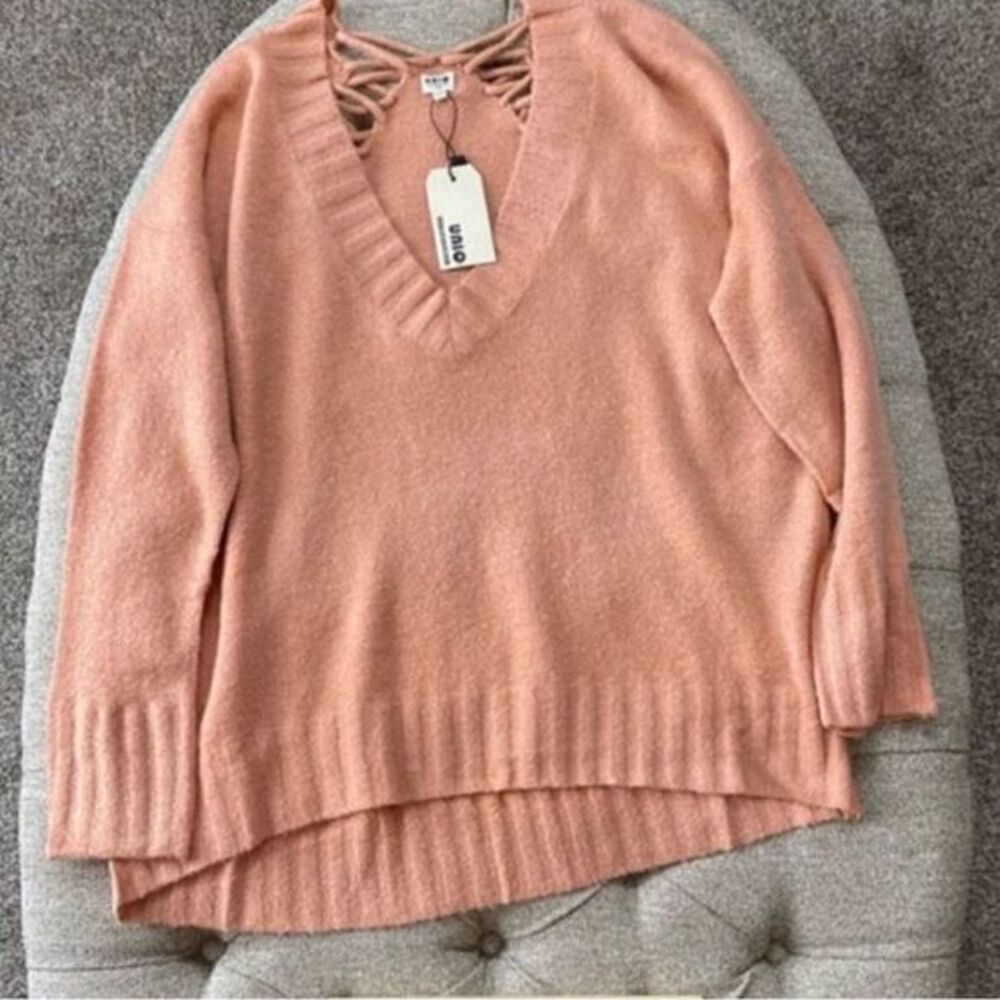 Laced Back Sweater - Picture 6 of 15